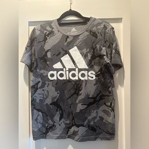 Adidas gray camouflage T shirt